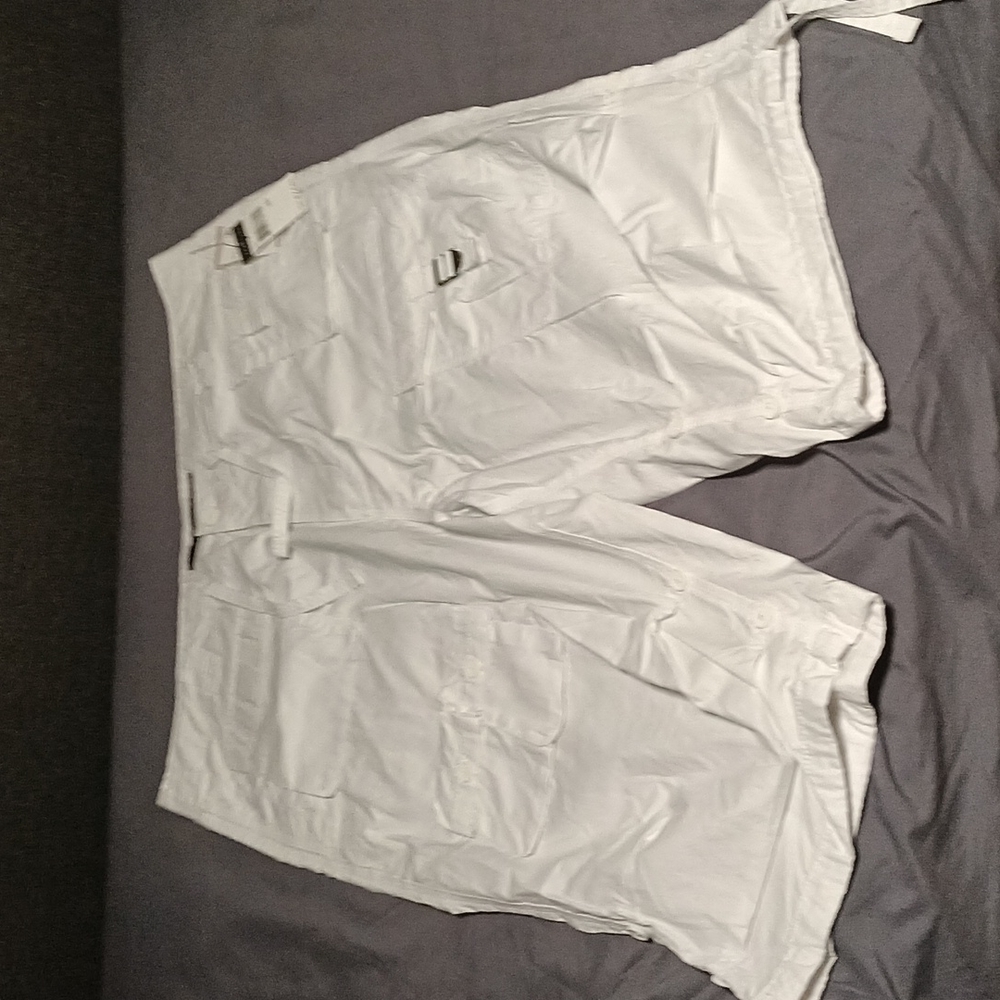 Sean JohnMen's Big & Tall 15" Classic Flight Cargo Shorts